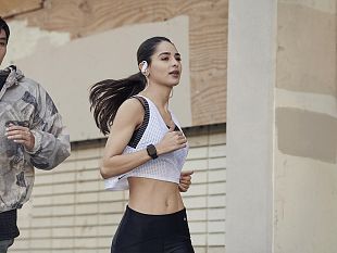 gli-auricolari-powerbeats-perfetti-per-lallenamento-outdoor