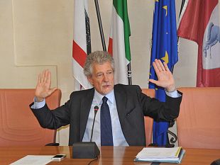 riaprire-subito-le-imprese-strategiche-la-toscana-sud-alza-la-voce