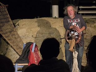 in-scena-a-capannori-garibaldi-su-una-gamba