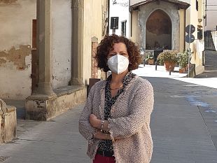 lastra-a-signa-scritta-ignobile-contro-la-sindaca-bagni