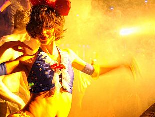 b302221359-notte-femminile-al-lido