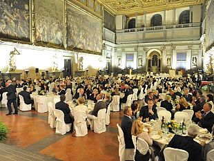 b310142321-ant-gran-gala-nel-salone-dei-cinquecento