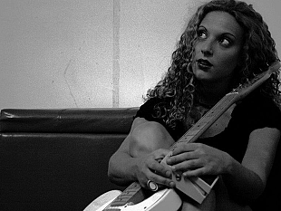 b201121314-samuela-schiliro-in-concero-a-colle-val-d-elsa