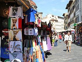 b308271518-san-lorenzo-una-rissa-che-getta-il-panico-nell-area-commerciale