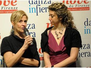 b202241901-una-signora-della-danza-contemporanea-italiana-allo-stand-di-nove