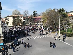 isolotto-il-22-maggio-presidio-di-fratelli-ditalia-contro-gli-stranieri