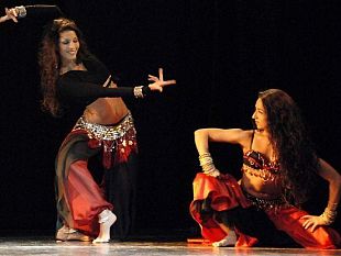 a807281340-san-salvi-serata-di-danze-arabe-il-30-luglio