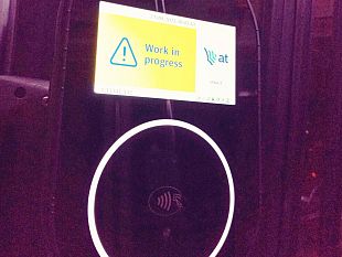 at-presto-si-potra-pagare-il-biglietto-a-bordo-con-contactless