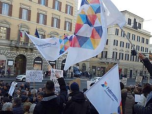 risparmiatori-azzerati-venerdi-assemblea-con-federconsumatori