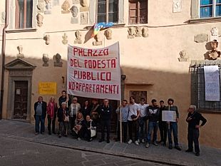 galluzzo-presidio-al-palazzo-del-podesta