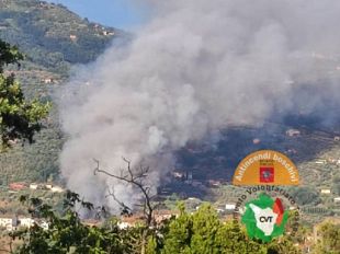 risolto-e-in-fase-di-bonifica-lincendio-di-massa-e-cozzile