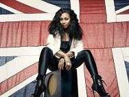 b111241929-beverley-knight-chiude-la-campagna-pinktober