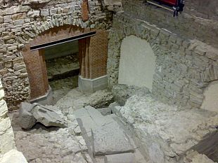 b105041538-vandali-di-sergio-rizzo-e-gian-antonio-stella