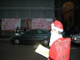 a312191406-oggi-e-domani-mobilitazione-in-tutta-la-toscana-sui-temi-della-scuola-br-ricevuta-in-prefettura-una-delegazione-di-lavoratori-telecom-tim