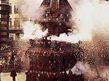 pasqua-a-firenze-lappuntamento-dello-scoppio-del-carro