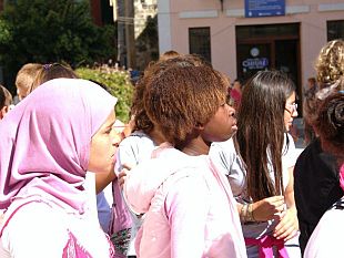 b009151405-primo-giorno-di-scuola-tra-classi-affollate-e-riduzione-del-tempo-pieno