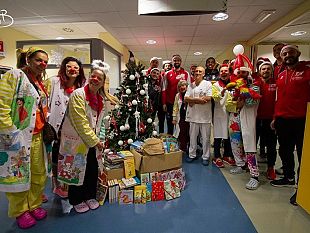 pistoia-basket-2000-in-pediatria-al-san-jacopo