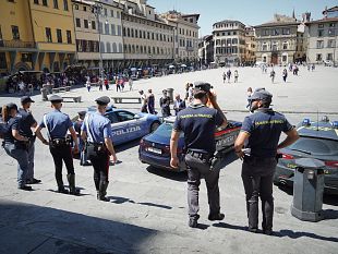 poliziotto-ferito-alla-gamba-arresta-pusher-alle-cascine