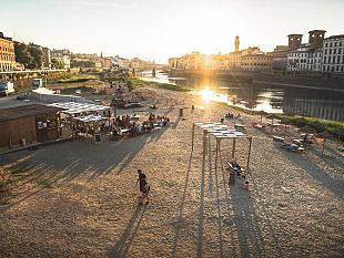 il-calcio-storico-sulla-spiaggia-sullarno