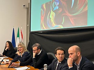 in-aumento-le-dipendenze-digitali-tra-gli-adolescenti