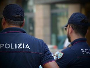 le-cure-in-casa-di-un-30enne-fiorentino-oltre-6-chili-di-droga