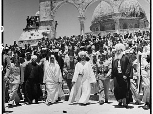 a809101321-museo-nazionale-alinari-per-la-fotografia-di-firenze-john-phillips-testimone-del-novecento-dall-11-settembre-al-26-ottobre-2008