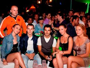 b006071714-jorge-lorenzo-al-piazzale-michelangelo-per-il-dopo-motogp