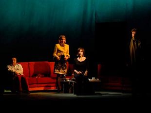 b001221758-ecco-la-versione-italiana-de-il-dio-della-carneficina