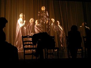 b107261936-teatro-di-monticchiello-l-appuntamento-in-piazza