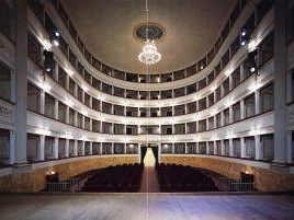 b209061329-spettacolo-teatrale-tratto-dal-libro-della-scrittrice-viareggina-elena-torre