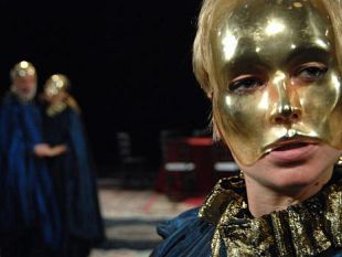 a912121601-gabriele-lavia-dirige-il-figlio-lorenzo-in-molto-rumore-per-nulla