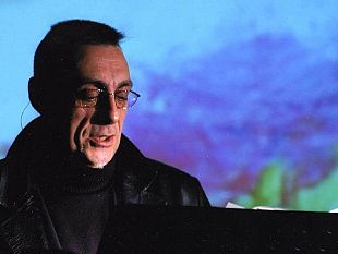 a907080955-a-san-salvi-e-di-scena-de-caro