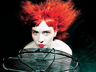 b401141516-tender-petrina-provate-voi-a-fare-un-disco-con-david-byrne-e-john-parish