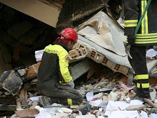 a904091348-terremoto-in-abruzzo-continuano-le-scosse