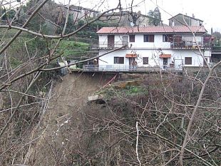 b012232112-emergenza-maltempo-a-pistoia