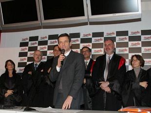 b012102018-all-autodromo-del-mugello-consegnati-i-diplomi-di-laurea-a-21-infermieri