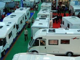 b208061325-tourit-2013-e-gia-in-movimento-in-toscana-vince-il-camper