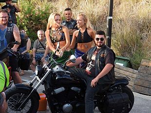 moto-bomb-festa-dei-biker-a-dogana