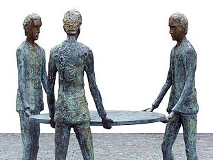 in-mostra-a-pietrasanta-le-controversie-di-barni