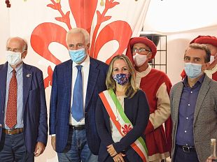 il-fiore-dali-vince-il-62esimo-concorso-internazionale-delliris
