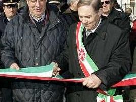 viale-lavagnini-fermata-della-tramvia-intitolata-a-beppe-matulli