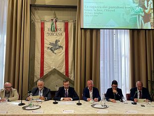 libri-la-ragazza-dai-pantaloni-verde-che-amava-la-juve