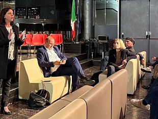 laboratori-ph-200-posti-di-lavoro-a-rischio