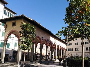 ciompi-anche-firenze-ha-la-sua-piazza-degli-aranci