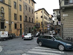 oltrarno-selvaggio-cittadini-in-festa-per-le-multe-elettroniche