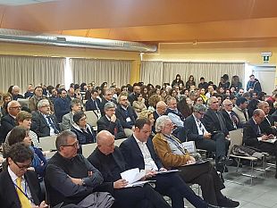lavoro-in-toscana-meno-cooperative-tra-giovani-e-donne-piu-stranieri