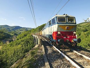 viaggi-domenica-12-settembre-riparte-porrettana-express