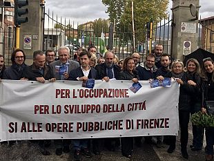 tav-di-firenze-sindaco-davanti-alla-stazione-foster-non-possiamo-piu-aspettare