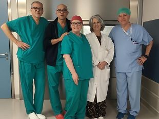 ospedale-di-prato-triplice-intervento-chirurgico-in-una-sola-seduta