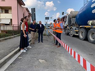 troghi-riaperta-la-sp1-dopo-i-lavori-al-tetto-della-don-milani